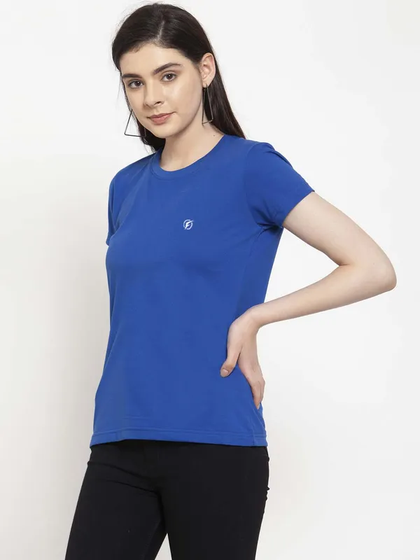 Blue_Cotton_Round_Neck_Short_Sleeves_Solid_Casual_T-Shirt_For_Women
