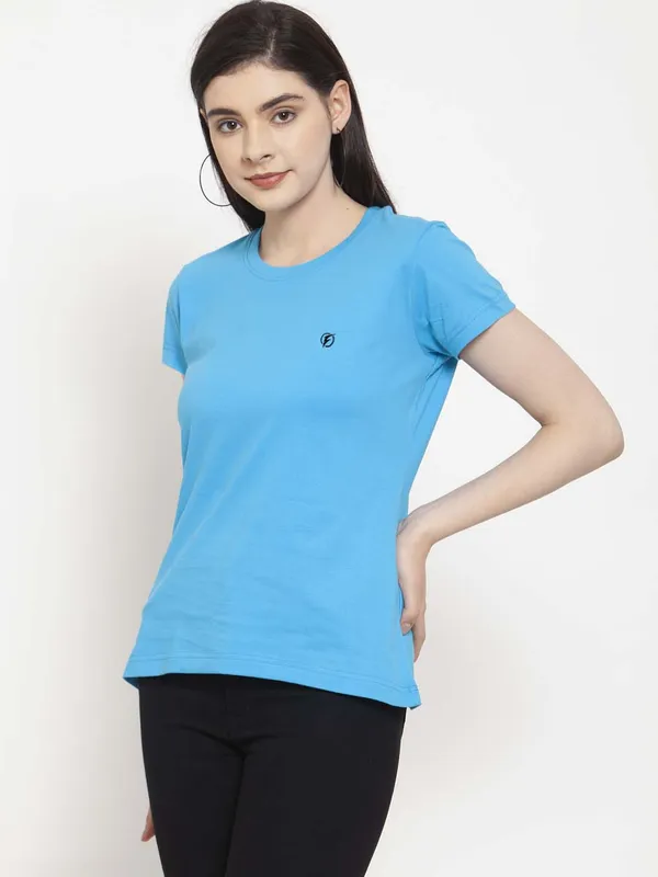 Turquoise_Blue_Cotton_Round_Neck_Short_Sleeves_Solid_Casual_T-Shirt_For_Women