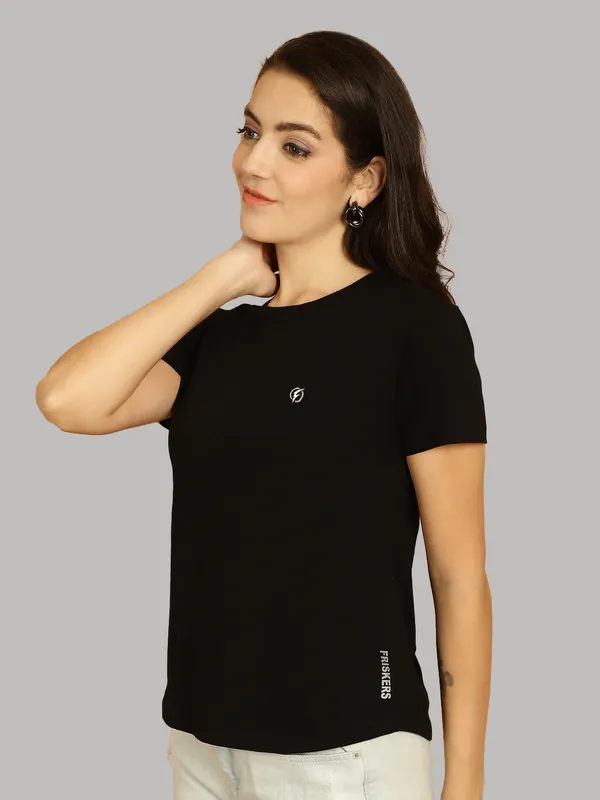 Black_Cotton_Round_Neck_Short_Sleeves_Solid_Casual_T-Shirt_For_Women