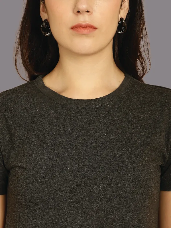 Grey_Cotton_Round_Neck_Short_Sleeves_Solid_Casual_T-Shirt_For_Women