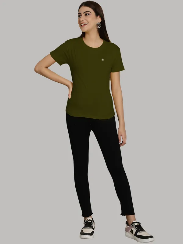 Olive_Green_Cotton_Round_Neck_Short_Sleeves_Solid_Casual_T-Shirt_For_Women