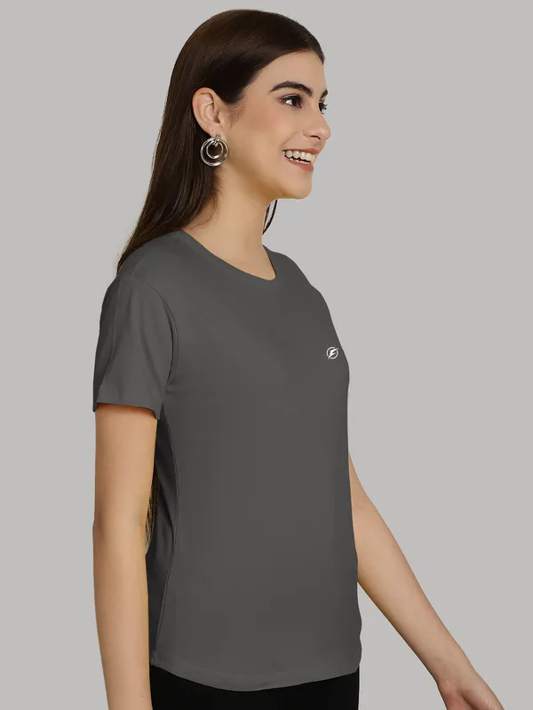 Grey_Cotton_Round_Neck_Short_Sleeves_Solid_Casual_T-Shirt_For_Women