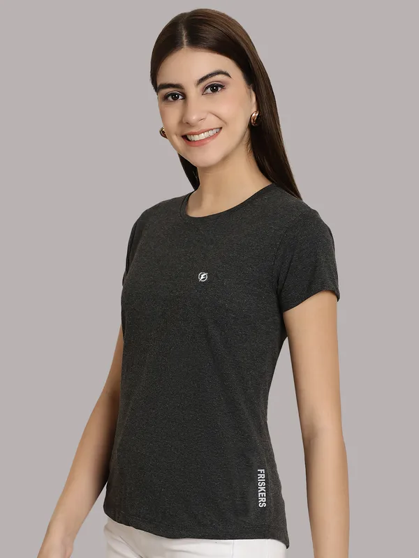 Grey_Cotton_Round_Neck_Short_Sleeves_Solid_Casual_T-Shirt_For_Women
