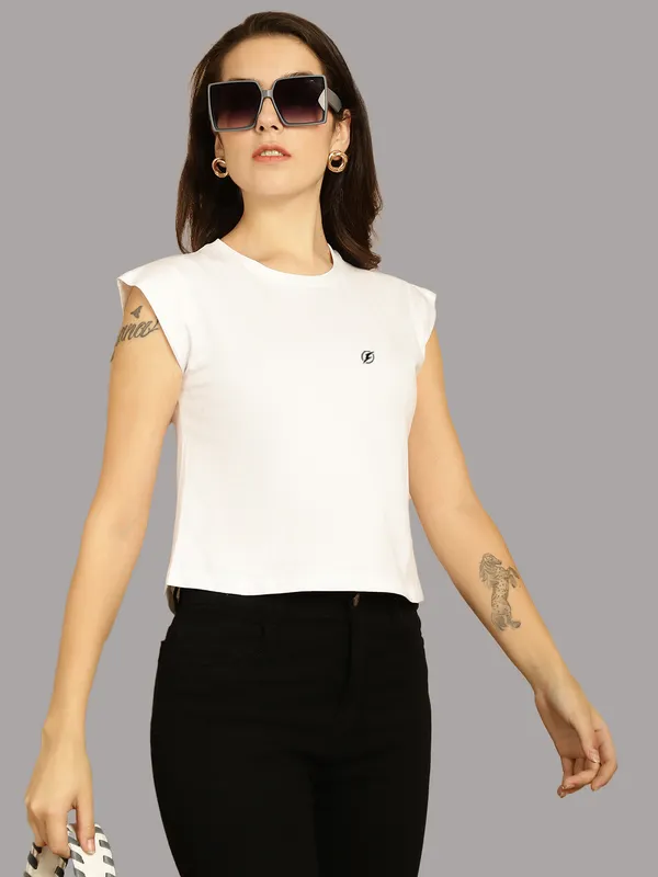 White_Cotton_Round_Neck_Extended_Sleeves_Solid_Casual_T-Shirt_For_Women