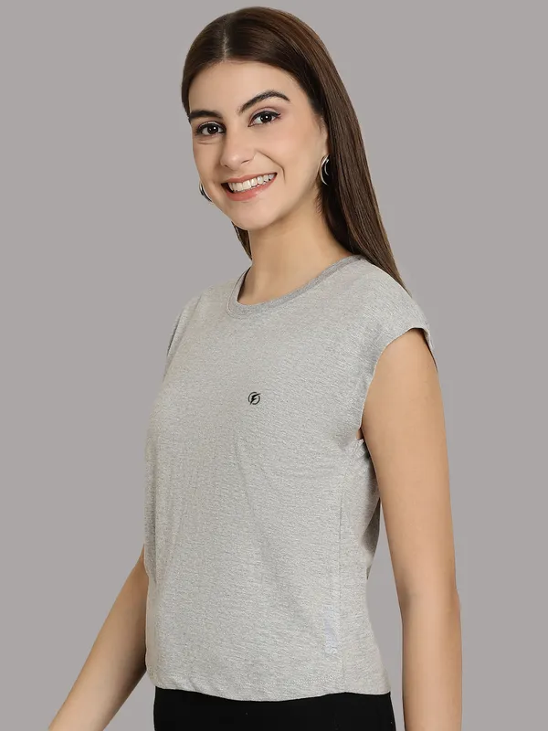 Grey_Cotton_Round_Neck_Extended_Sleeves_Solid_Casual_T-Shirt_For_Women