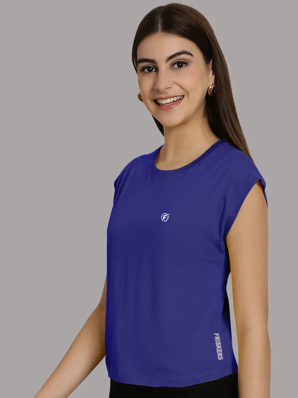 Blue_Cotton_Round_Neck_Extended_Sleeves_Solid_Casual_T-Shirt_For_Women