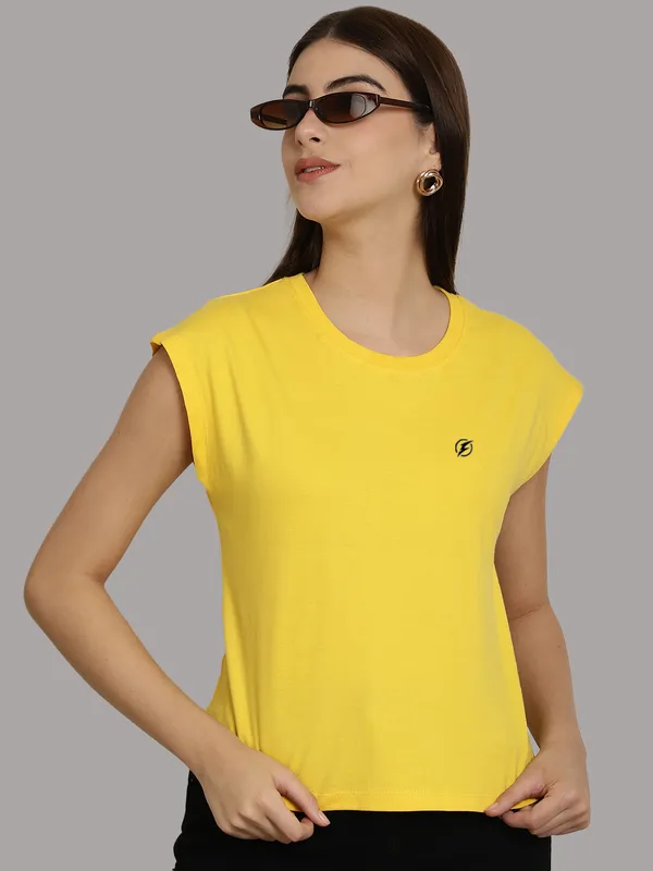Yellow_Cotton_Round_Neck_Extended_Sleeves_Solid_Casual_T-Shirt_For_Women