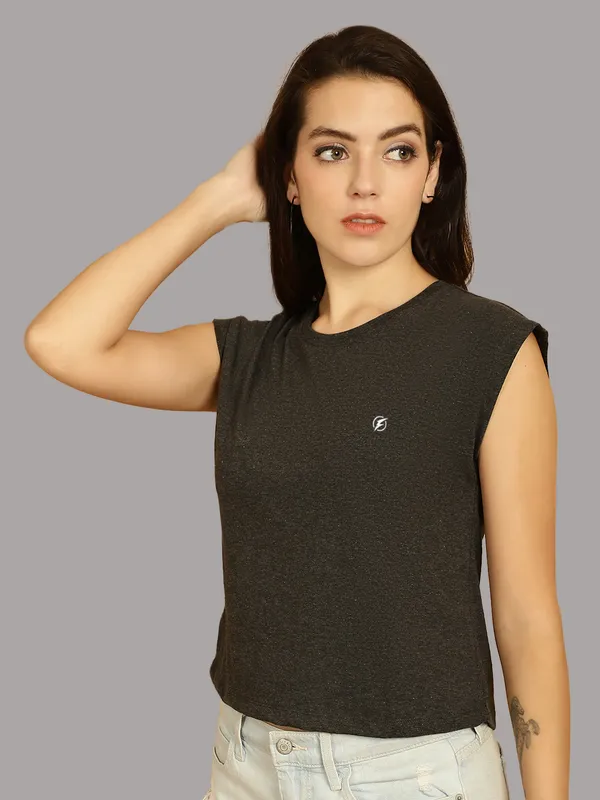 Grey_Cotton_Round_Neck_Extended_Sleeves_Solid_Casual_T-Shirt_For_Women