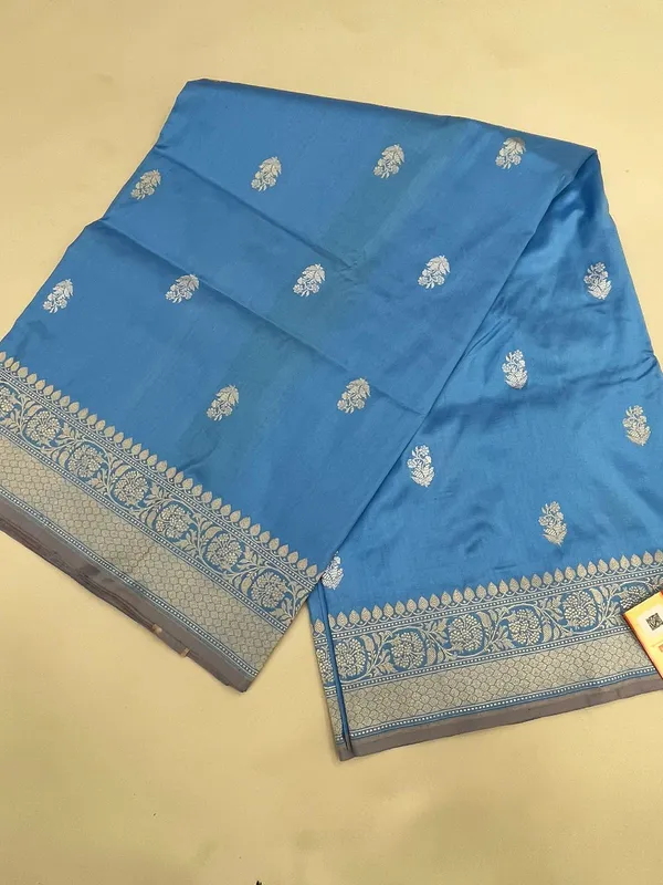 Humairah_Pure_Handloom_Sky_Blue_Katan_Silk_Kadhwa_Sona_Rupa_Zari_Booti_with_Kadhwa_Pallu_Zari_Border_and_Kadhwa_Sky_Blue_Blouse