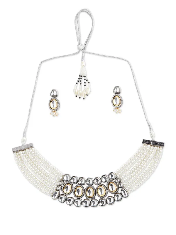 white_stone_kundan_jewellery_set_with_mang_tika