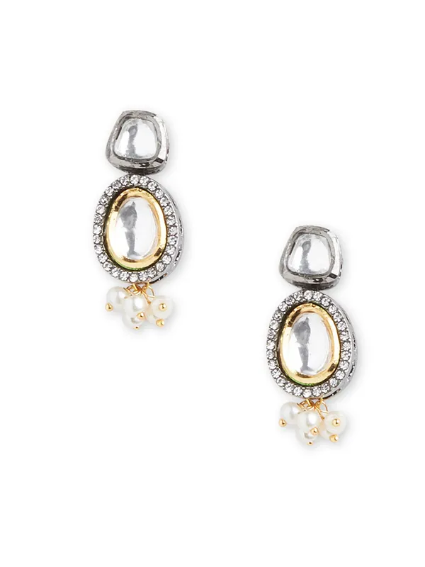 white_stone_kundan_jewellery_set_with_mang_tika