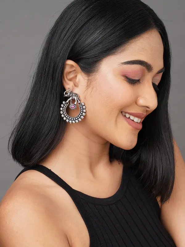 german_silver_red_stone_elephant_earring