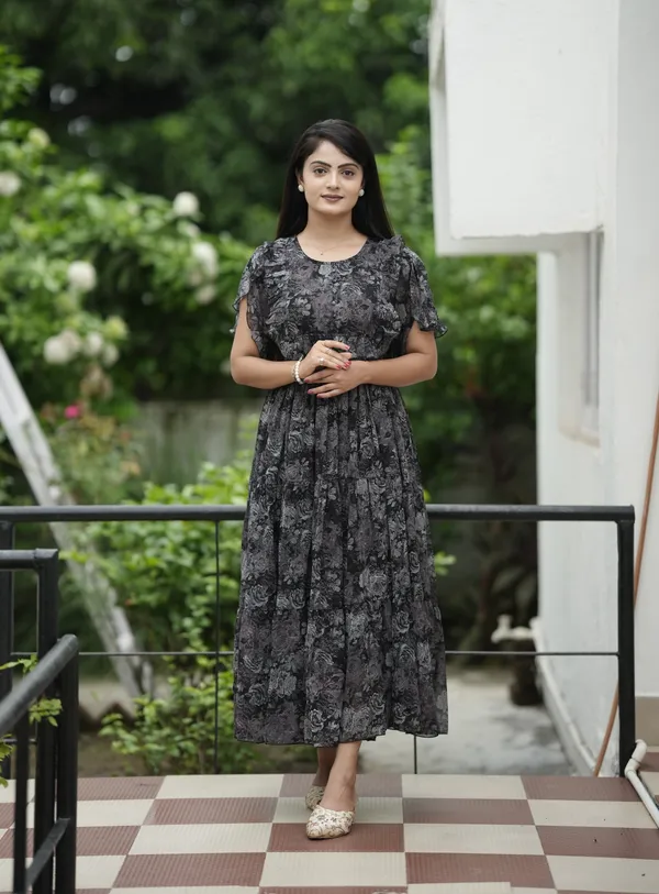 Black_Georgette_Maxi_Dress_For_Women