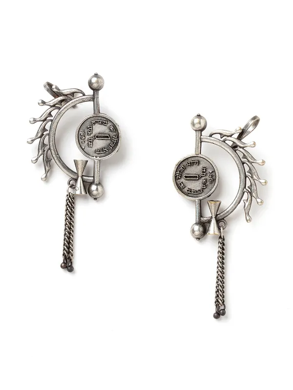 Women_silver_toned_half_sun_plated_studs