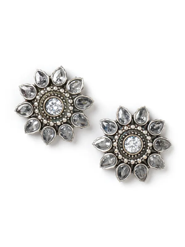 Silver_toned_contemprary_studs