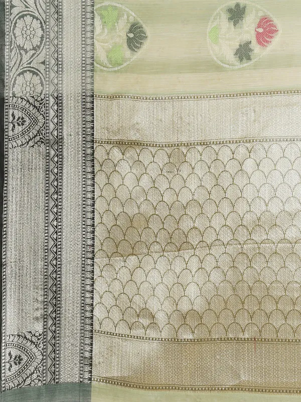 Sea_Green_Matka_Silk/Silk_Blend_Banarasi_Sarees_For_Women