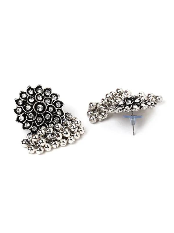 Silver_toned_flower_shaped_studs