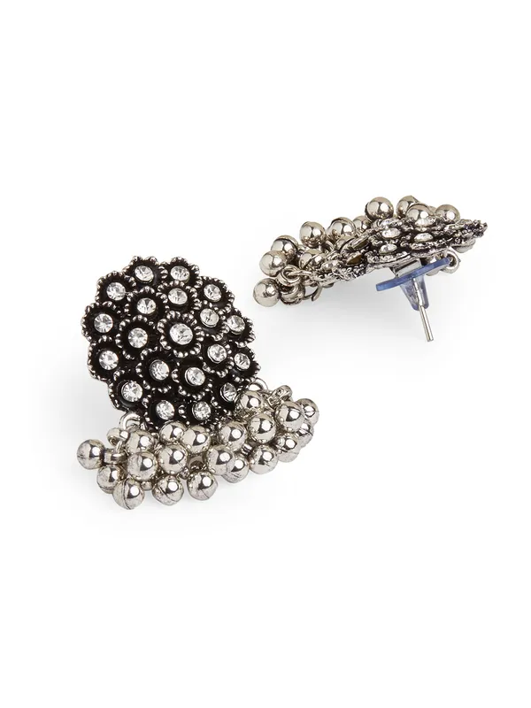silver_toned_Contemporary_studs