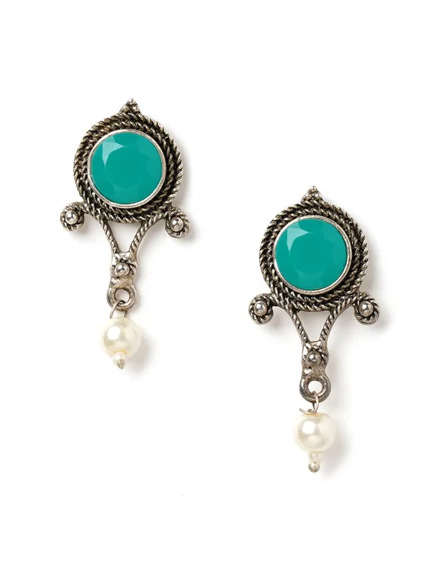 Silver_toned_contemporay_green_earring