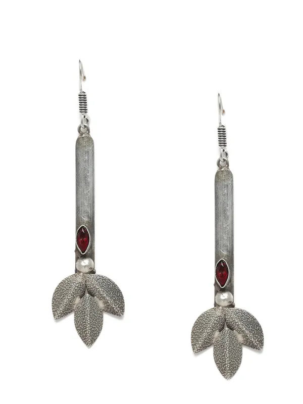 Silver-Plated_Contemporary_Drop_Earrings