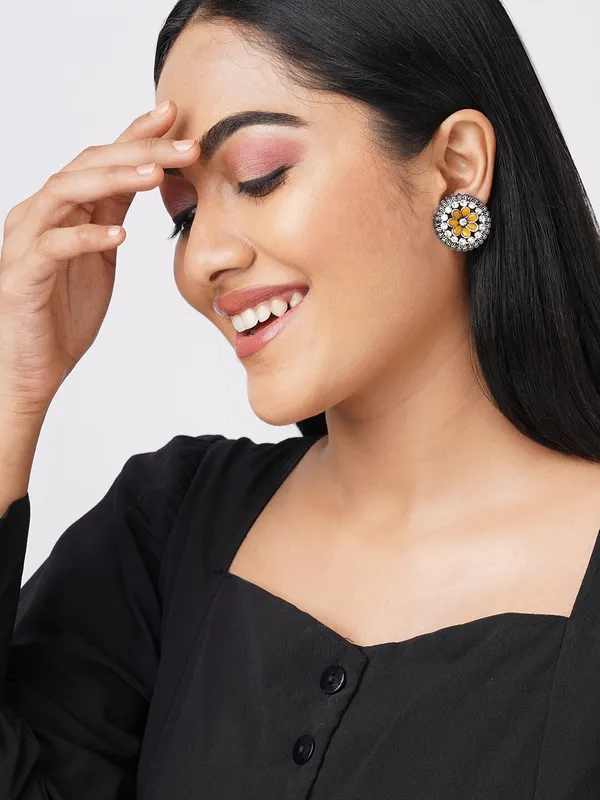 silver_plated_yellow_stone_studs