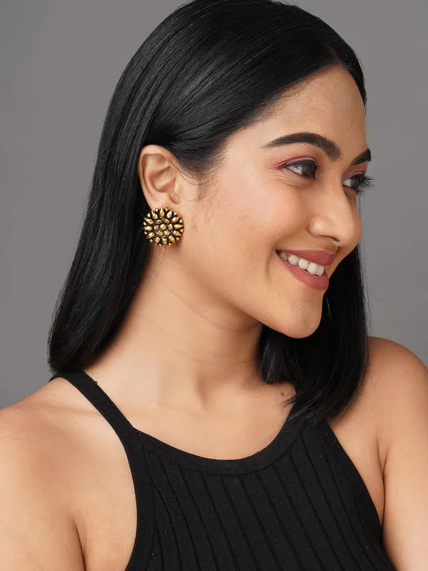 Gold_plated_sunflower_studs