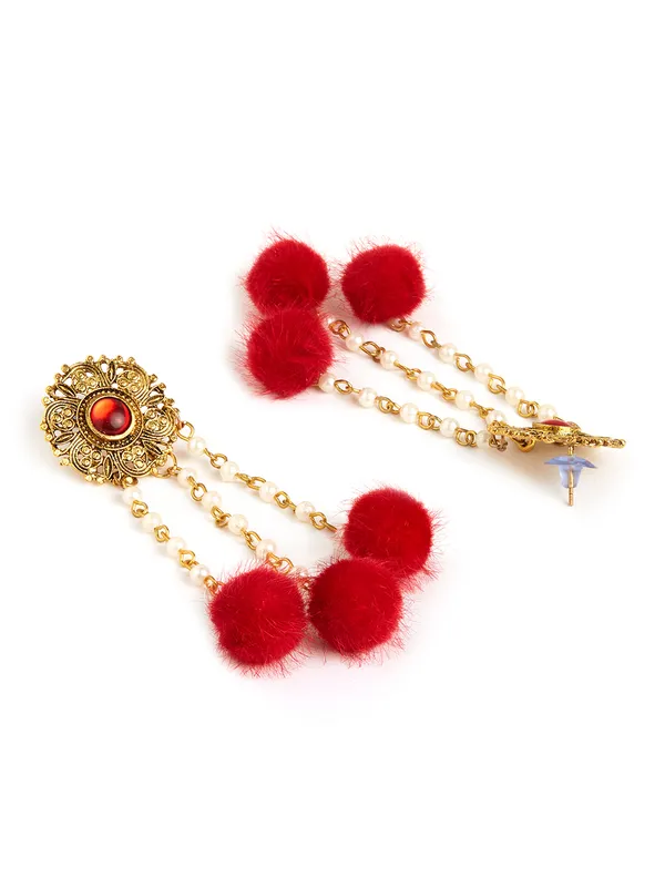Gold_tone_drop_earring