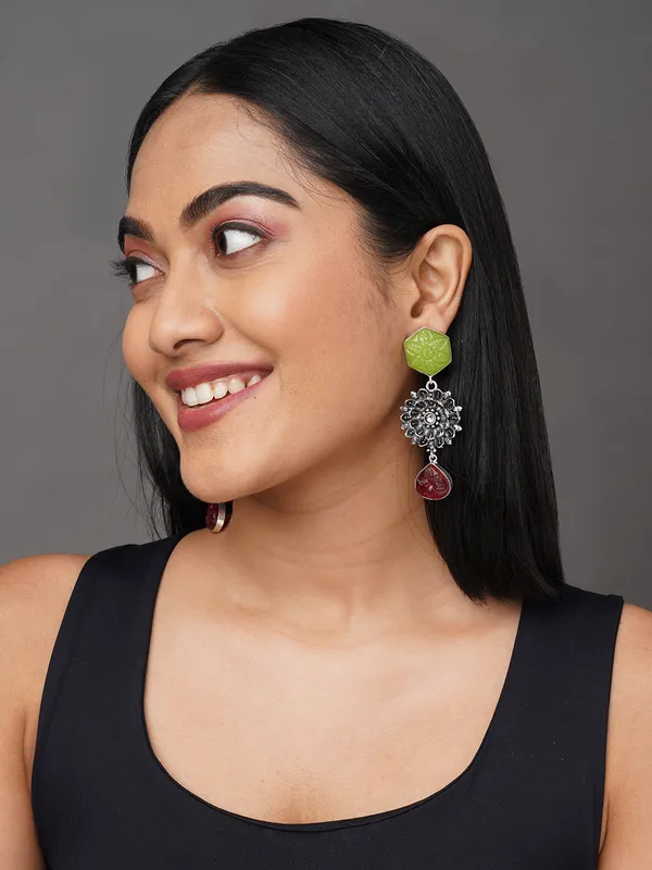 Silver_plated_german_silver_green_drop_earring