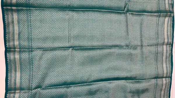 Humairah_Pure_Handwoven_Sea_Green_Muga_Silk_Zari_Mina_Booti_Minakari_Jaal_Anchal_with_Minakari_Zari_Border_Banarasi_Saree_with_Sea_Green_Blouse_piece