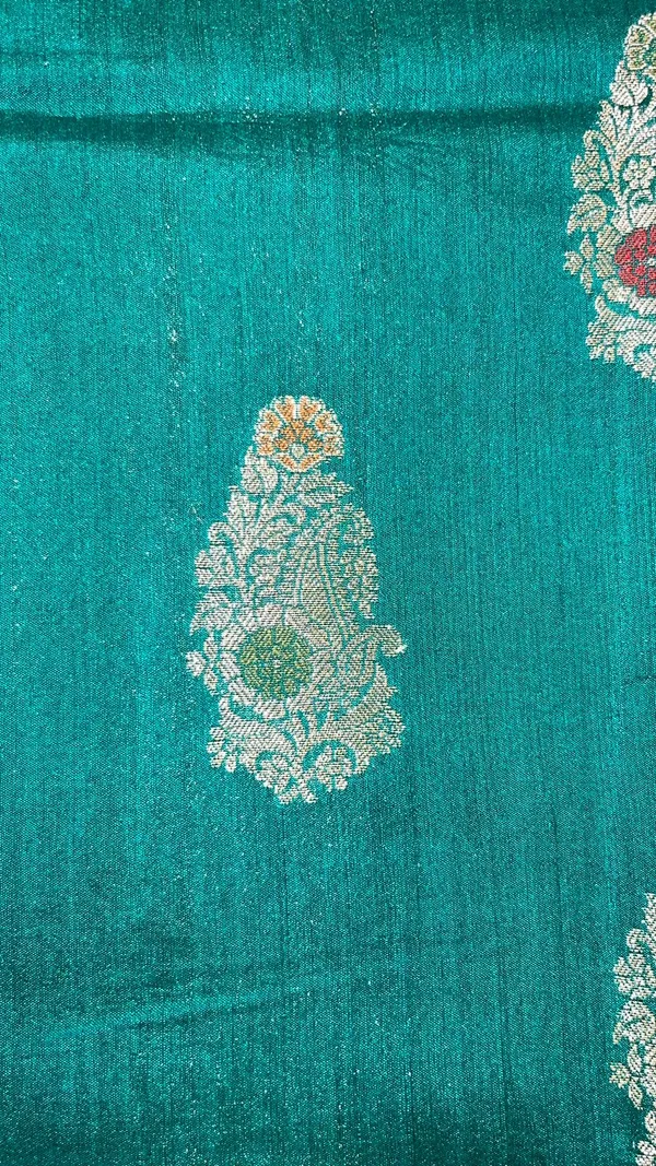 Humairah_Pure_Handwoven_Sea_Green_Muga_Silk_Zari_Mina_Booti_Minakari_Jaal_Anchal_with_Minakari_Zari_Border_Banarasi_Saree_with_Sea_Green_Blouse_piece