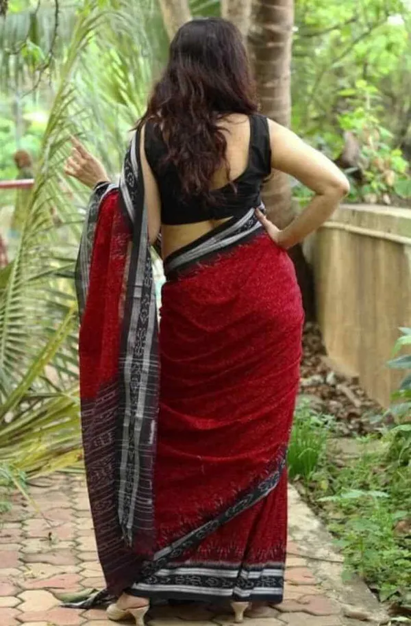 Red_Colour_Linen_Saree_(With_Unstitched_Blouse_Piece)_(For_Women)
