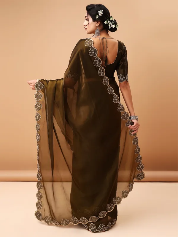 Olive_Jimmy_Choo_Saree_With_Unstitched_Blouse_For_Women
