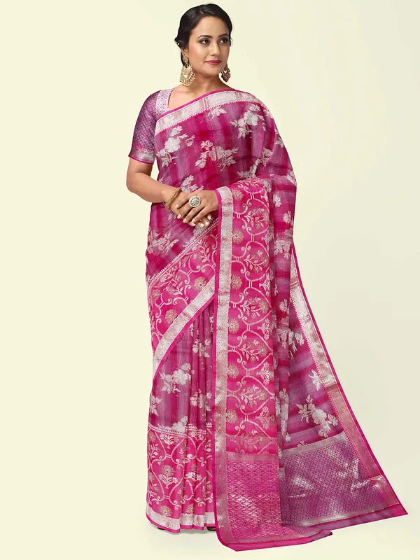 Magenta_Matka_Silk/Silk_Blend_Banarasi_Sarees_For_Women