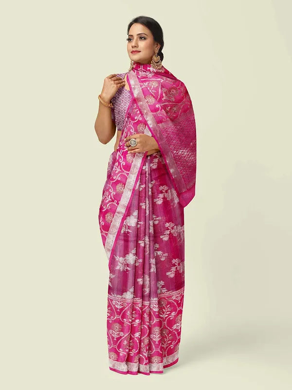 Magenta_Matka_Silk/Silk_Blend_Banarasi_Sarees_For_Women