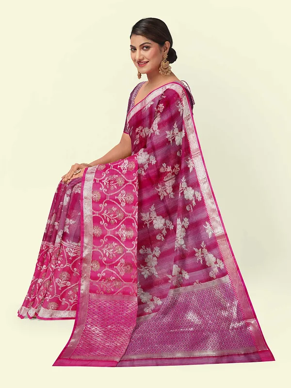 Magenta_Matka_Silk/Silk_Blend_Banarasi_Sarees_For_Women
