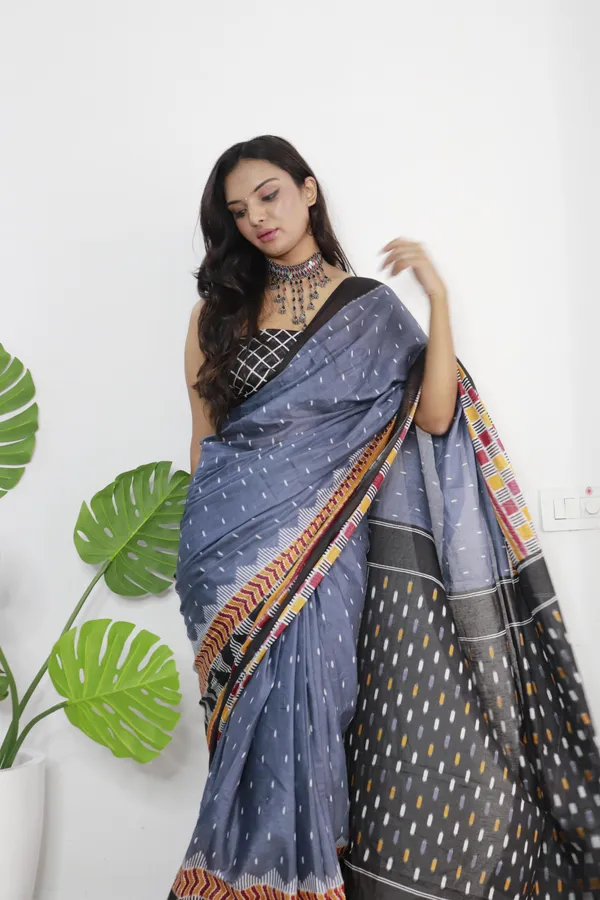 Ikkat_Print_Pure_Soft_Cotton_saree_With_Blouse_Piece