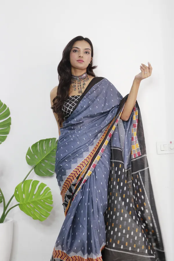 Ikkat_Print_Pure_Soft_Cotton_saree_With_Blouse_Piece