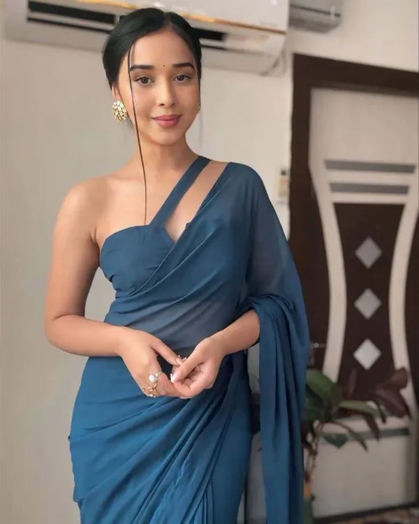 Rama_Colour_1-Minute_Ready_To_Wear_Georgette_Saree_With_Blouse_Piece