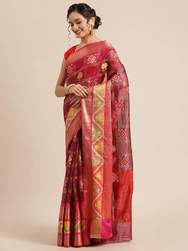 Magenta_Art_Silk_Banarasi_Sarees_For_Women