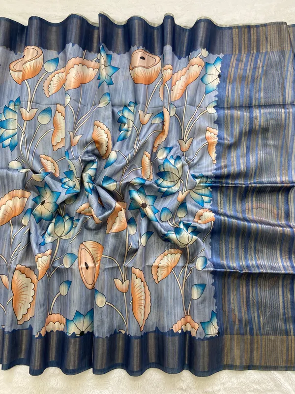 Soft_Tussar_Silk_sarees_with_Beautiful_Print_With_Attractive_Pallu_&_Zari_Border_And_Contrast_Print_Blouse_With_Tassels