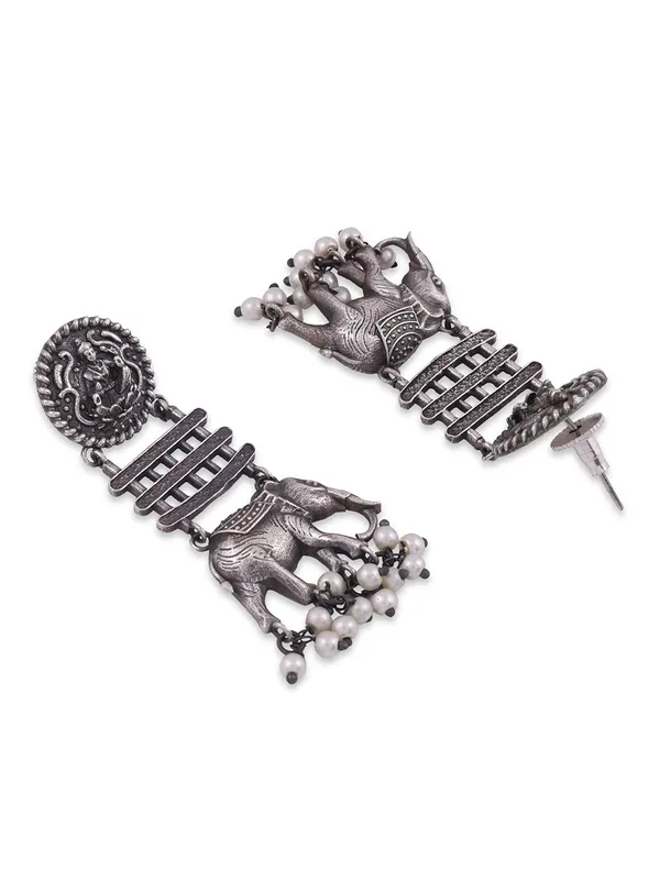Women_Silver_Contemporary_Drop_Earrings