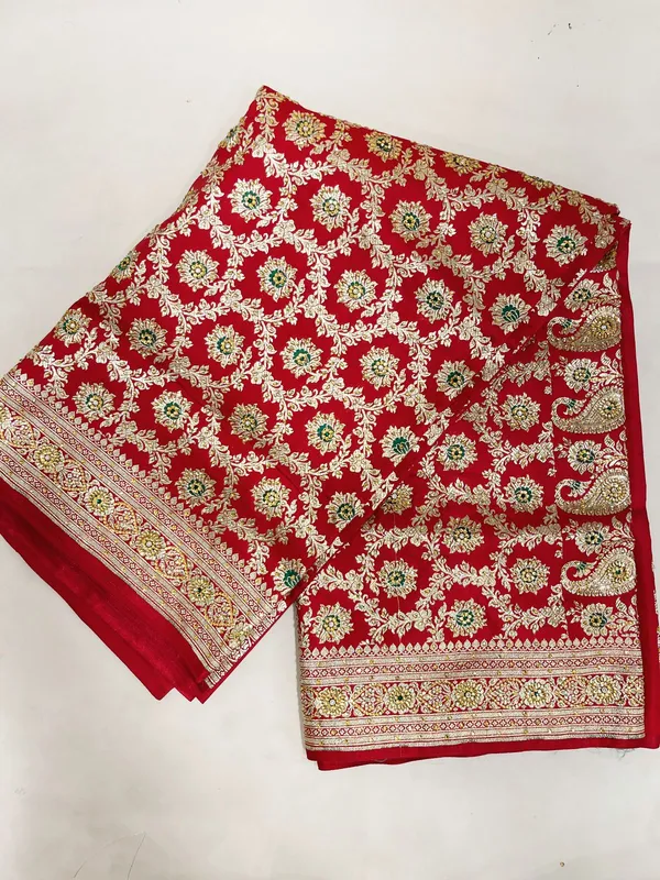 Humairah_Presents_Red_Stone_Work_Golden_Zari_Mina_Floral_Booti_Jaal_with_Paisely_Mina_Pallu_Zari_Border_and_Red_Blouse_Banarasi_Saree