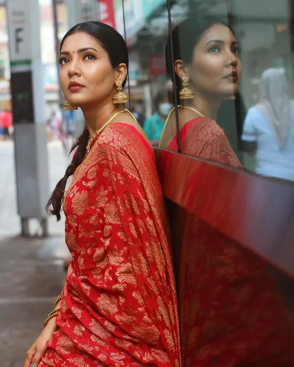 RED_KANJIVARAM_SILK_SAREE