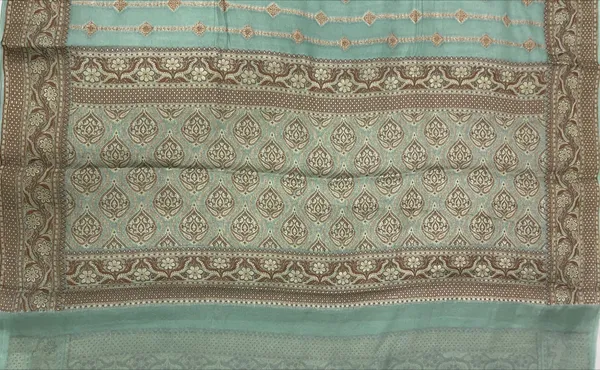 Humairah_Presents_Pure_Handloom_Sea_Green_Chiffon_Copper_Stripe_Booti_Jaal_with_Resham_Mina_Zari_Border_and_Sea_Green_Blouse