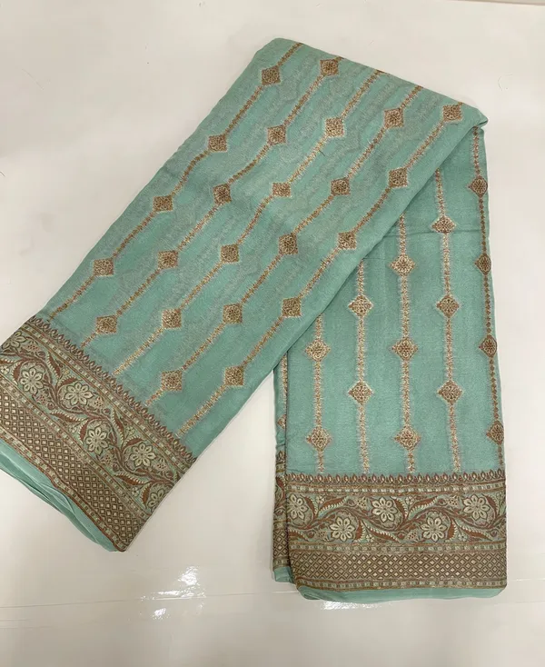 Humairah_Presents_Pure_Handloom_Sea_Green_Chiffon_Copper_Stripe_Booti_Jaal_with_Resham_Mina_Zari_Border_and_Sea_Green_Blouse