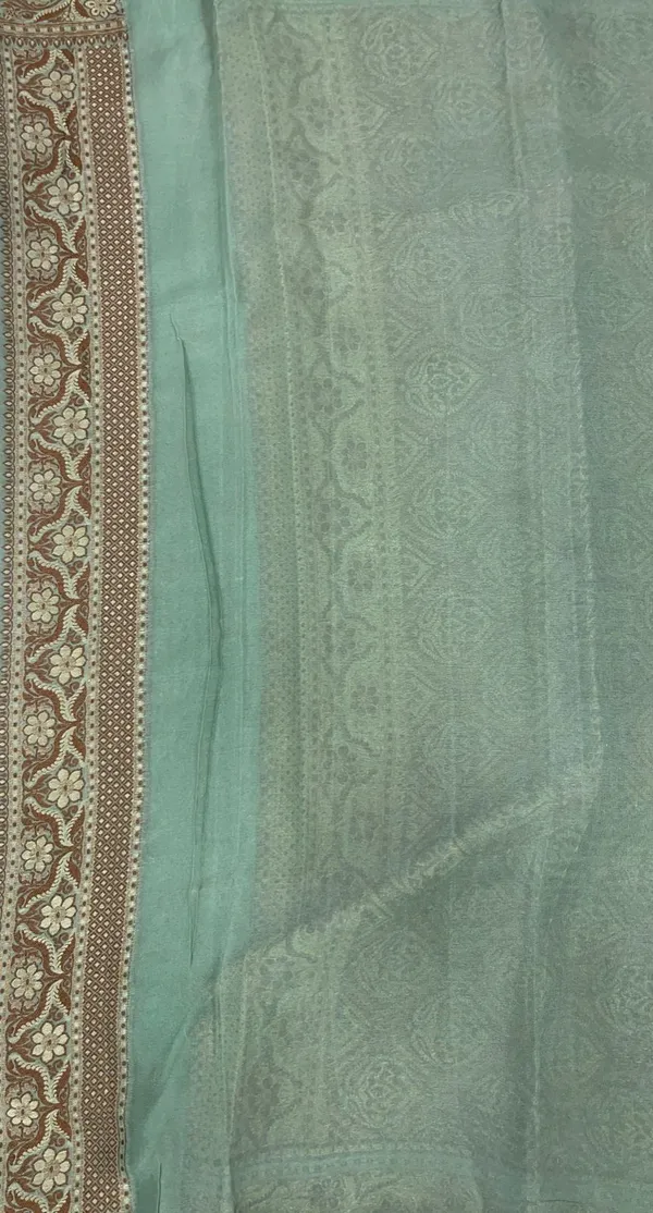 Humairah_Presents_Pure_Handloom_Sea_Green_Chiffon_Copper_Stripe_Booti_Jaal_with_Resham_Mina_Zari_Border_and_Sea_Green_Blouse
