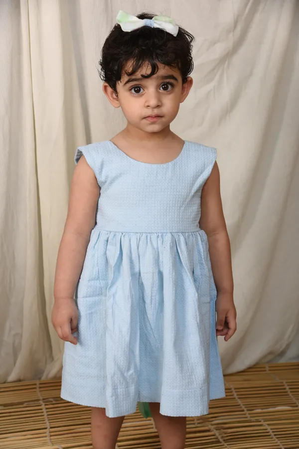 Sky_Blue_Frock_Dress_With_Bow_In_Back_For_Girls