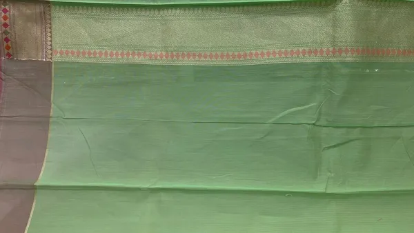Humairah_Pure_Handloom_Green_Cotton_Floral_Zari_Mina_Boota_Banarasi_saree_with_Banarasi_Zari_Border_and_Green_Blouse
