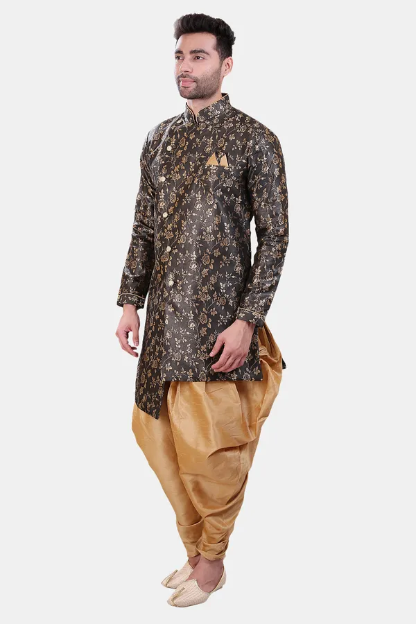 Floral_Print_Black_Jacquard_Sherwani_With_Patiyala