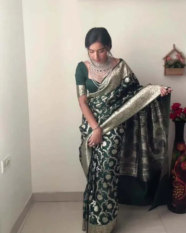 Green_Color_Ready_To_Wear_New_Collection_Soft_Banarasi_Silk_Saree_With_Silver_Zari_Work